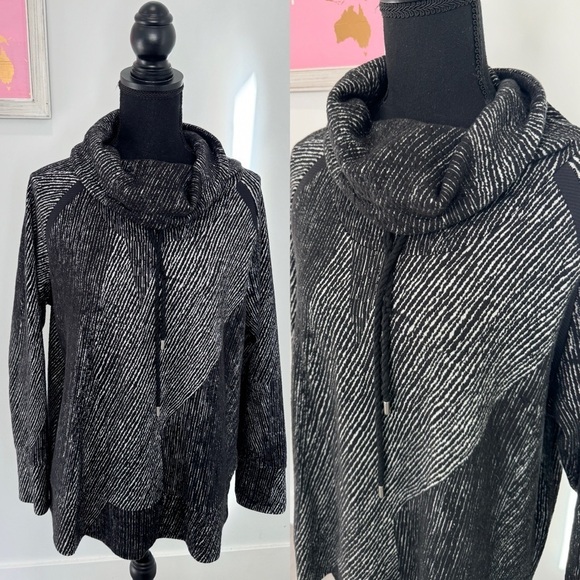 Cowl Neck Black and White Women’s Sweater - Picture 1 of 7